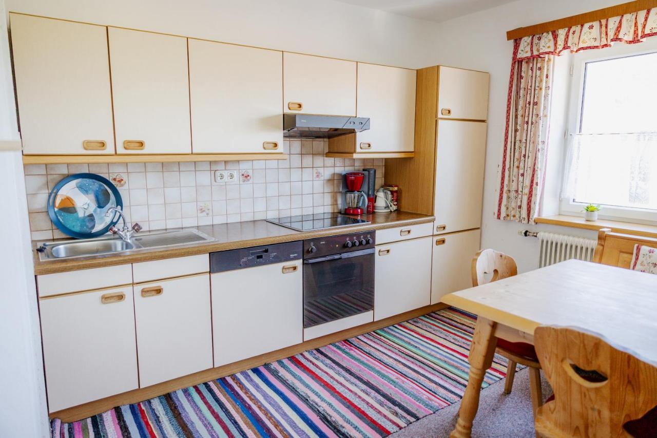 Haus Michaela Apartment Gschwandt  Luaran gambar