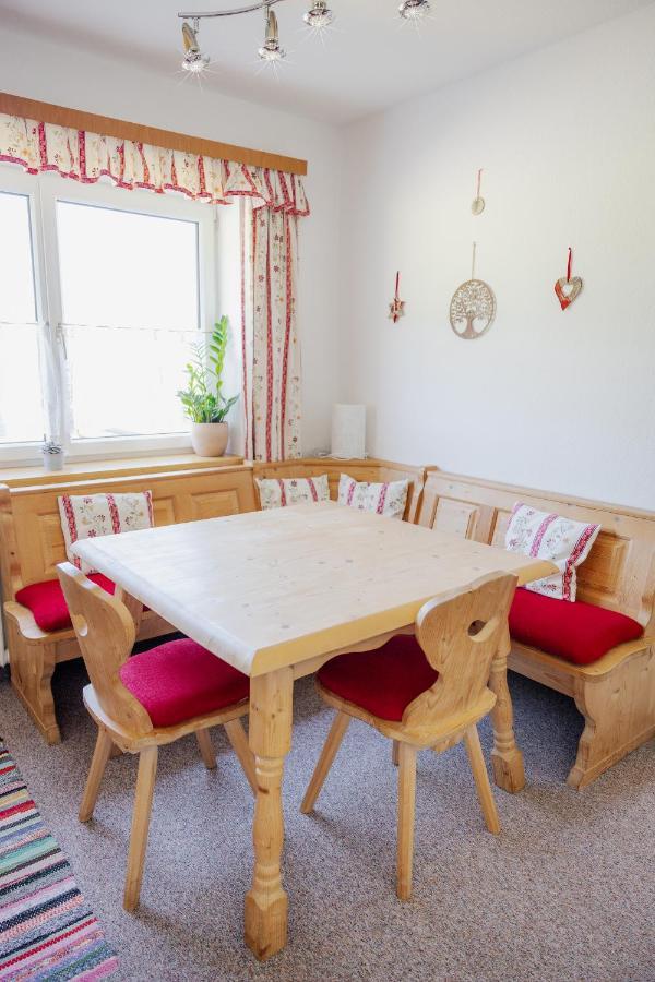 Haus Michaela Apartment Gschwandt  Luaran gambar