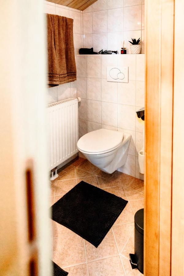 Haus Michaela Apartment Gschwandt  Luaran gambar