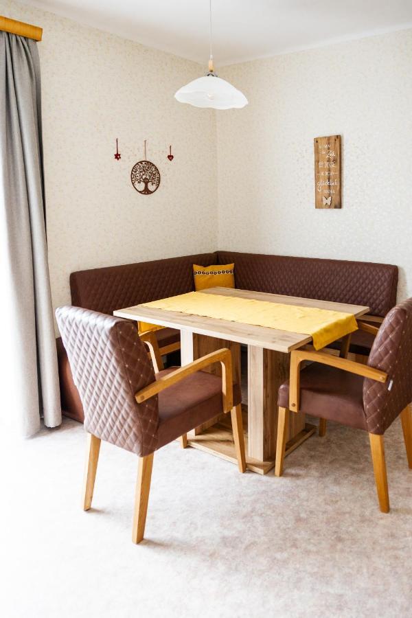 Haus Michaela Apartment Gschwandt  Luaran gambar